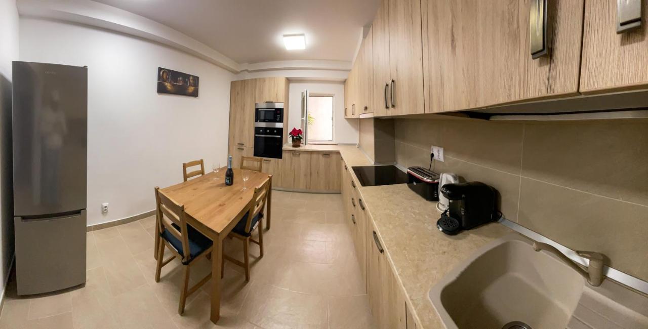 National Arena Mega Mall Elana Apartment Βουκουρέστι Εξωτερικό φωτογραφία